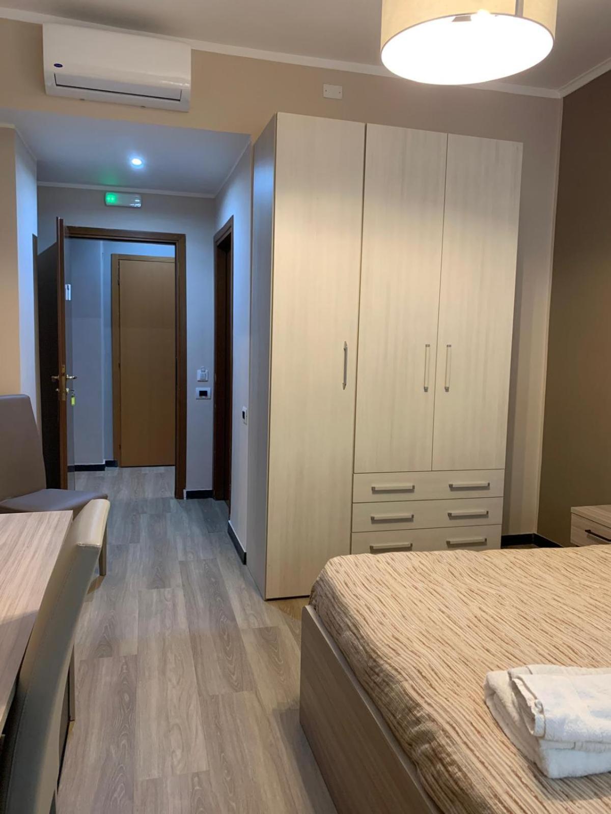Albergo Locanda Diana Γένοβα Εξωτερικό φωτογραφία