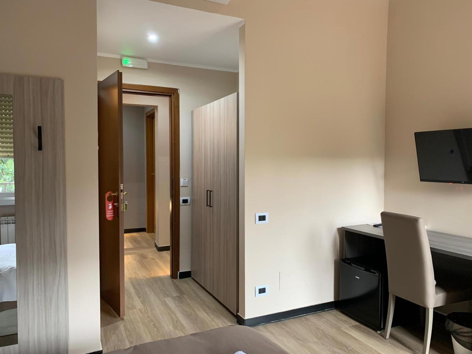 Albergo Locanda Diana Γένοβα Εξωτερικό φωτογραφία
