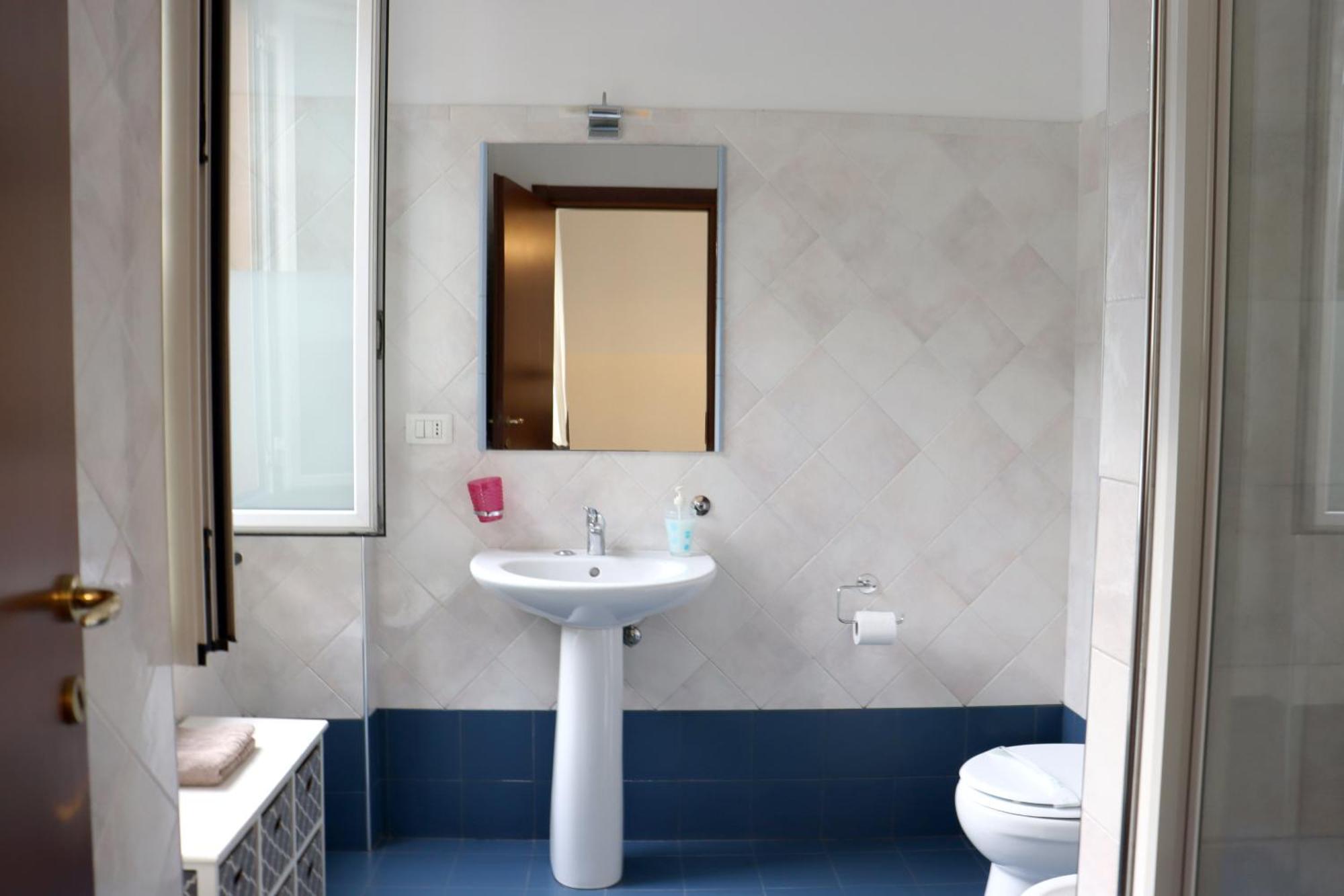 Albergo Locanda Diana Γένοβα Εξωτερικό φωτογραφία