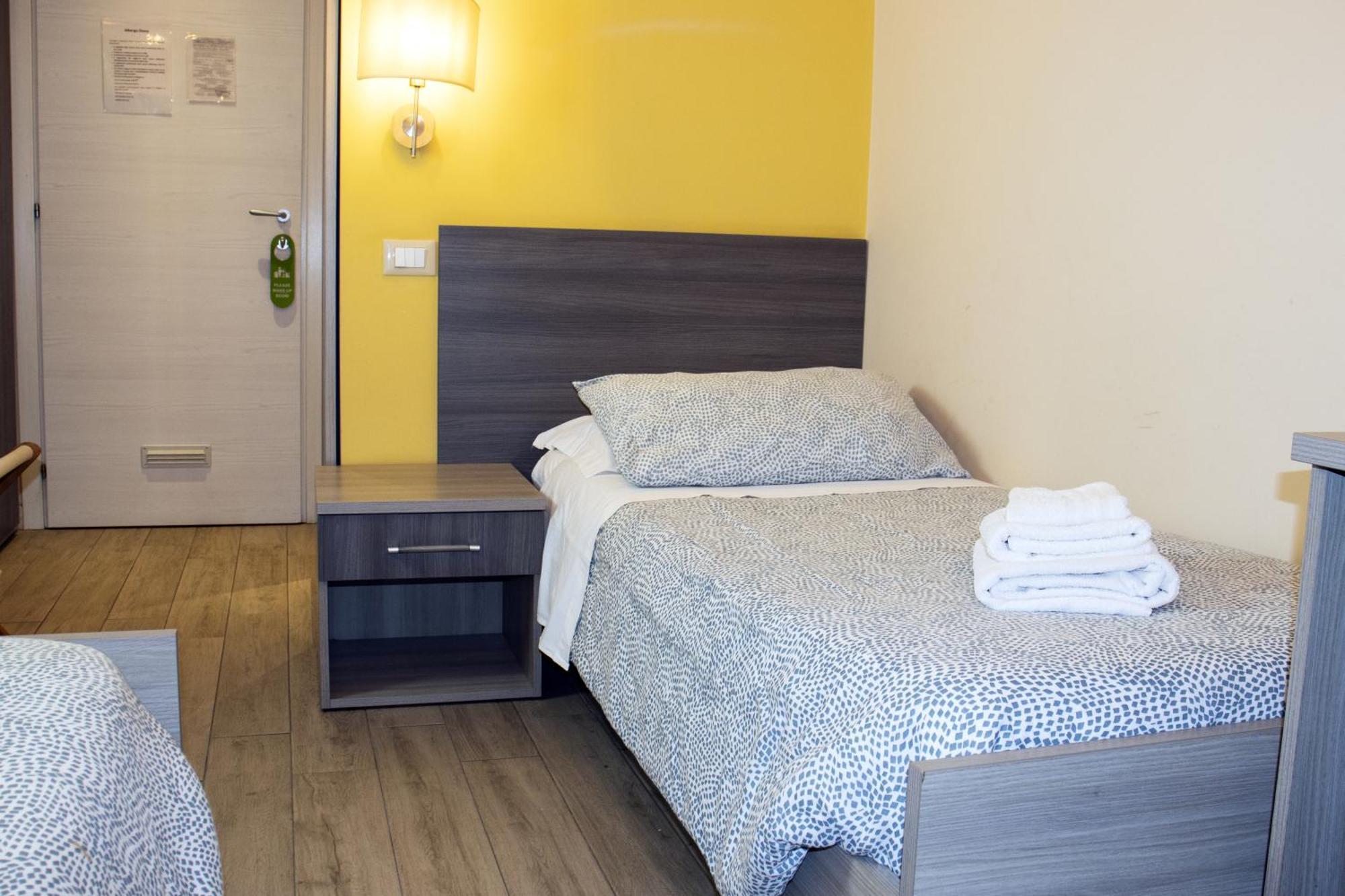 Albergo Locanda Diana Γένοβα Εξωτερικό φωτογραφία